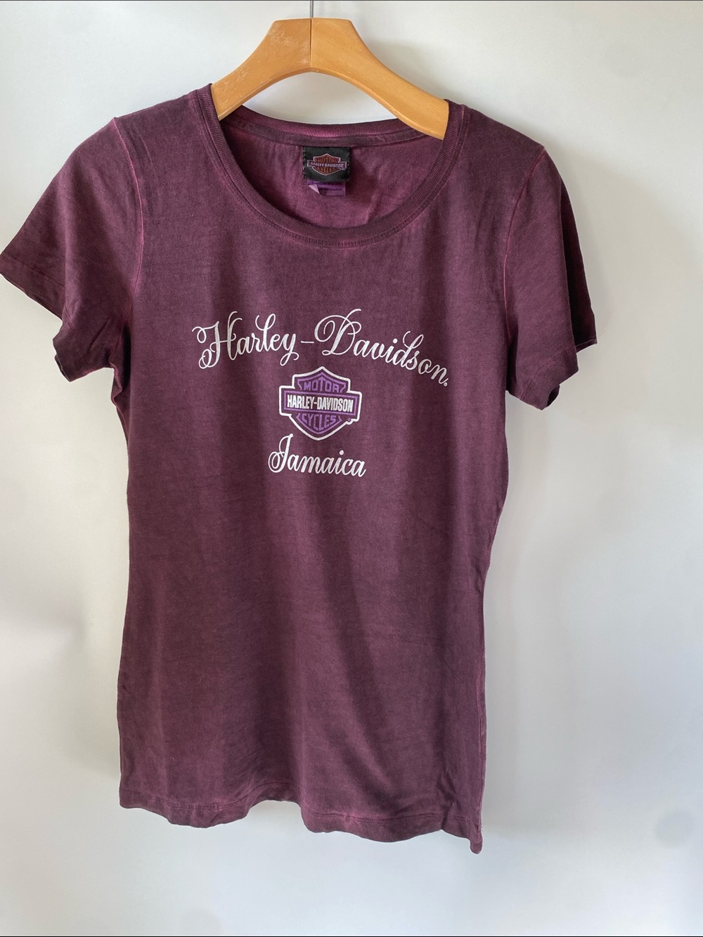 Harley-Davidson Jamaica Script Logo Tee Women’s Small Maroon Faded Graphic T